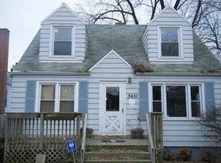 3651 W 86th St, Chicago, IL 60652