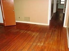 3rd image of 4809 Durbin Ave