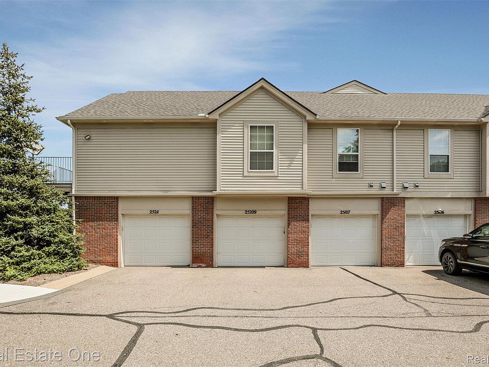 25209 Chesapeake Cir, photo 20