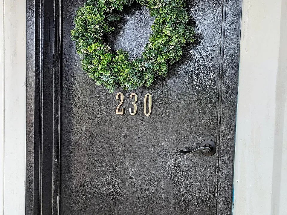230 Potters Ave #1
