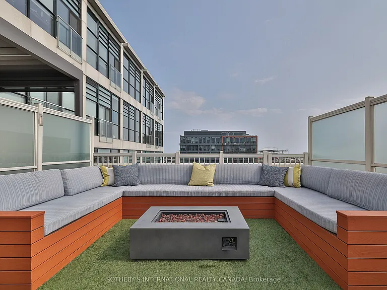 43 Hanna Ave #441 — Photo 40
