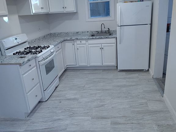 2nd image of 114 Coykendall Ave Floor 1