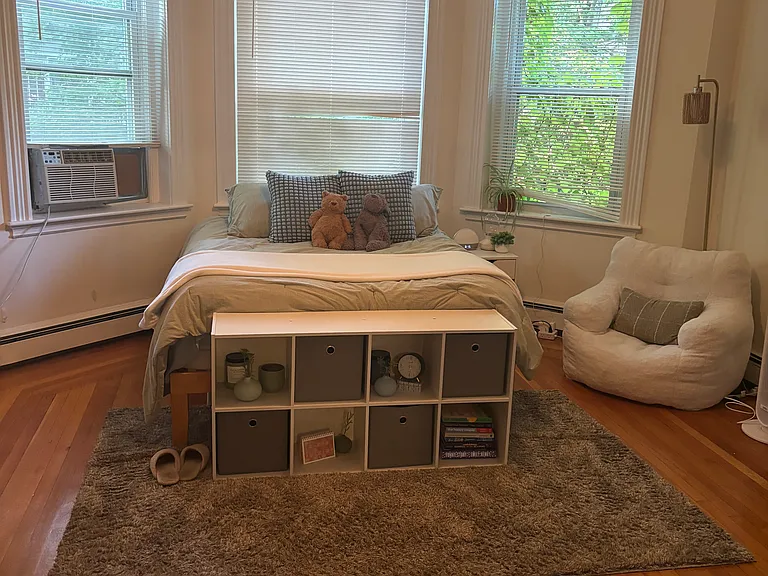 17 Gibbs St #1 — Photo 5