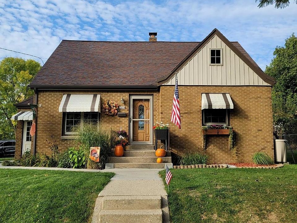 1st image of 2404 E Denton Ave