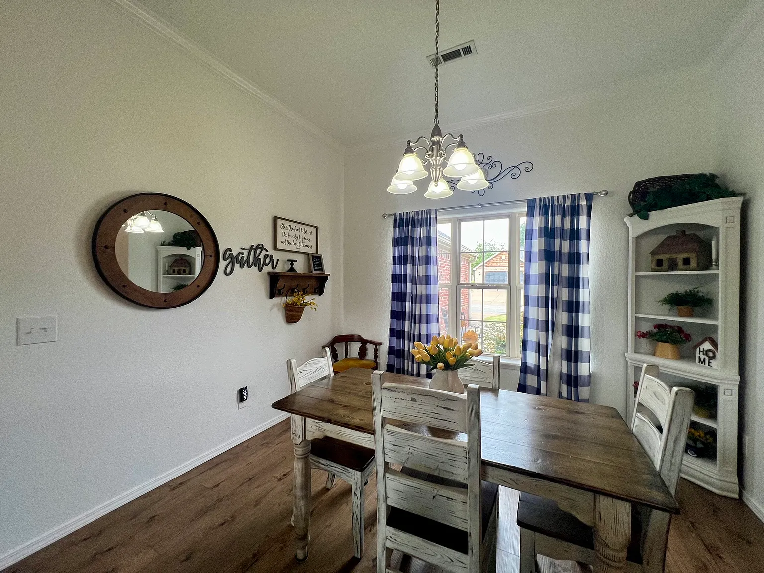 800 Sienna Drive - 1 — Photo 3