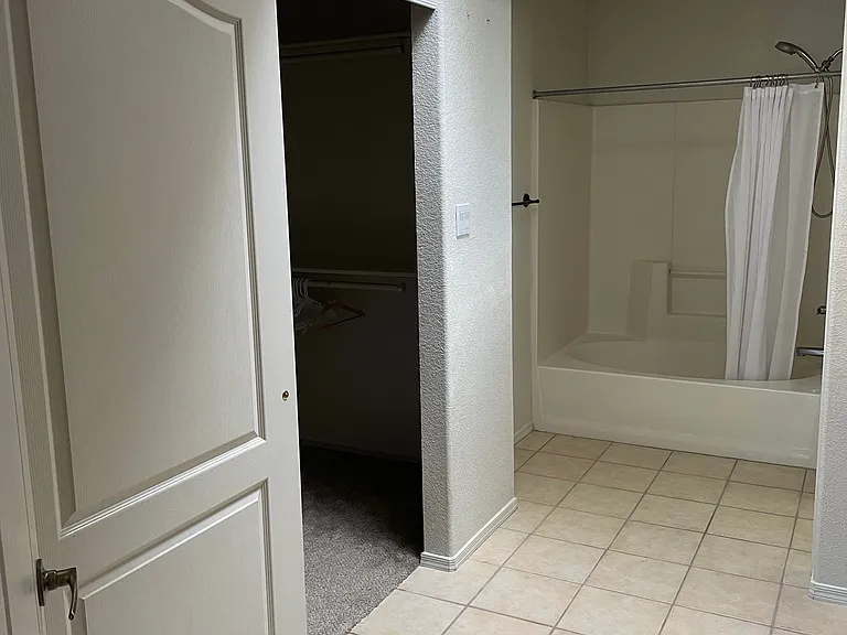 2692 S Otondo Dr — Photo 12