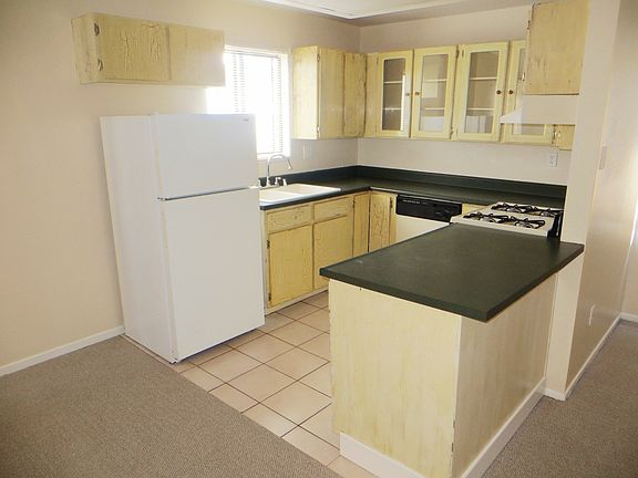3rd image of 313 S Horne St APT B