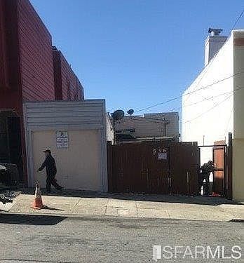 1st image of 536 Excelsior Ave