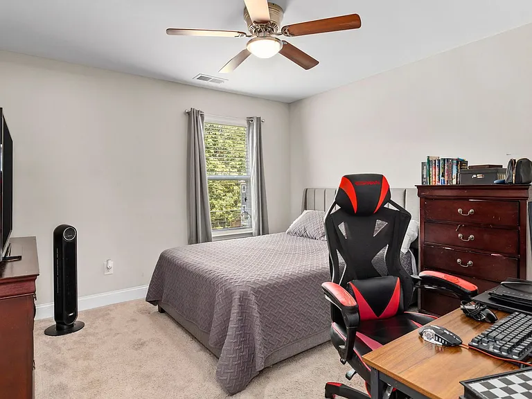 6508 Satjanon Dr — Photo 23