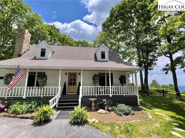 517 Center Court Drive, Boone, NC 28607