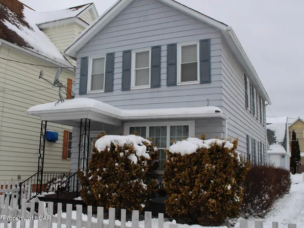 266 E Church St, Nanticoke, PA 18634
