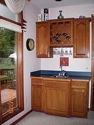5th image of 1403 Woodbridge Ln