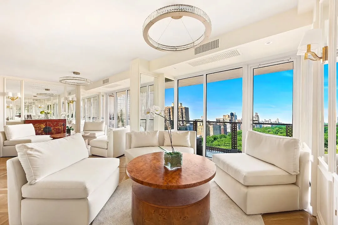 210 Central Park South — Photo 4