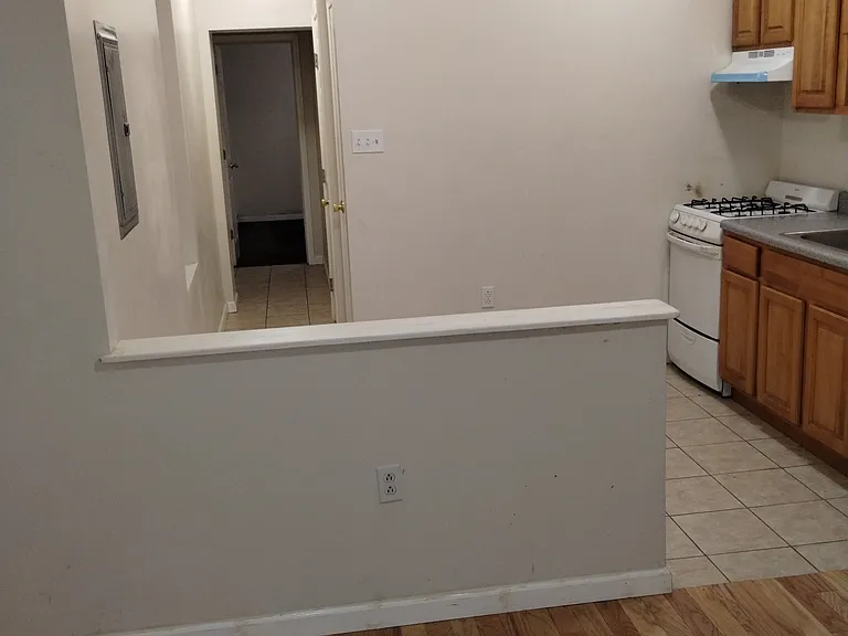 5721 W Girard Ave #1 — Photo 4