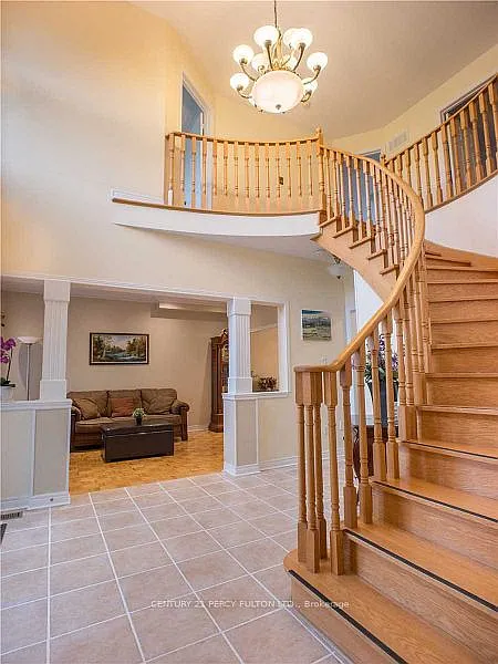 5 bed, $5,400 — Photo 3