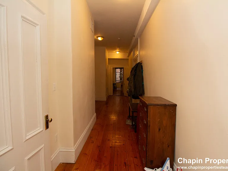 209 Washington St #4 — Photo 13