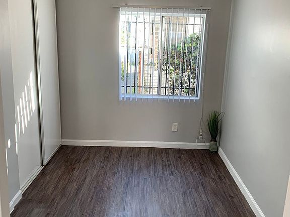 5th image of 5442 Virginia Ave APT 4