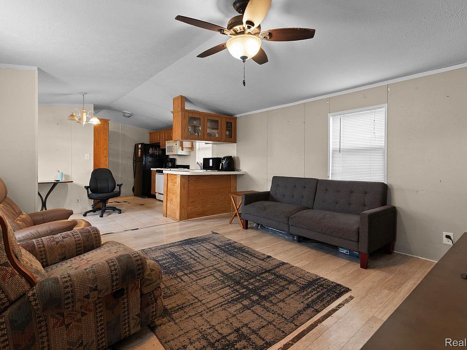 216 Jacqualyn Dr, photo 8