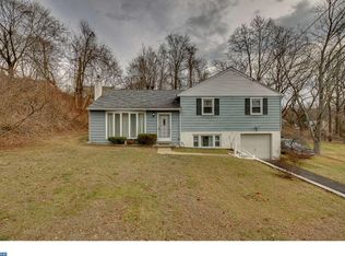 291 N Buckthorne Ave, Langhorne, PA 19047