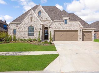 7025 Crosspoint Ln, Aubrey, TX 76227