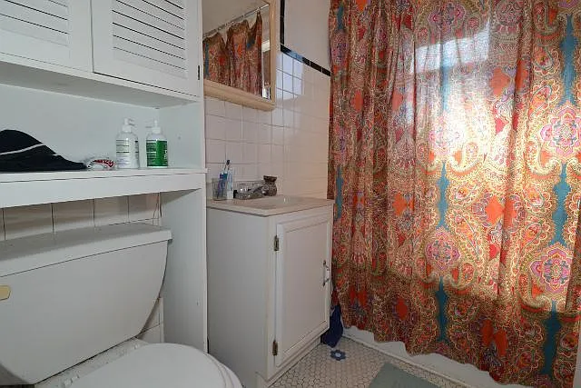 3815 N Greenview Ave #E4 — Photo 16
