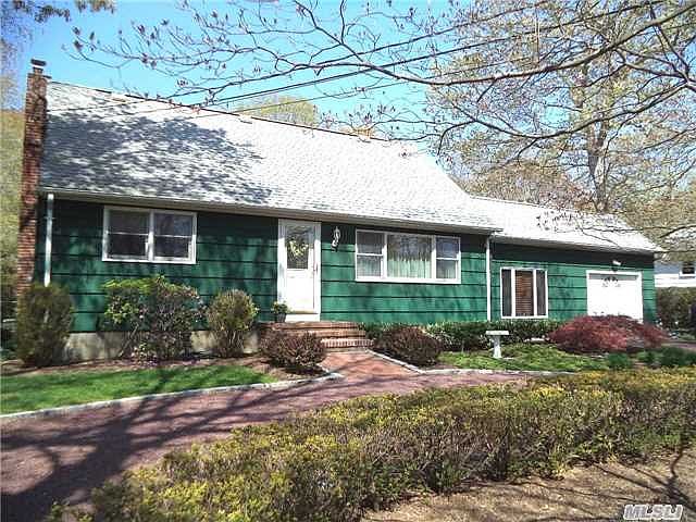 1st image of 27 Elizabeth Dr