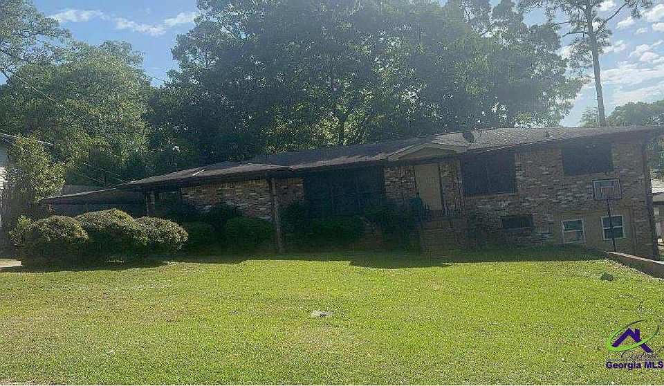 1st image of 206 Sheridan Way