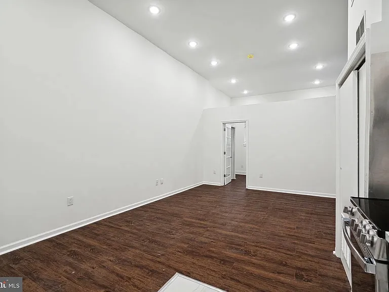 37 N 3rd St #31 — Photo 5