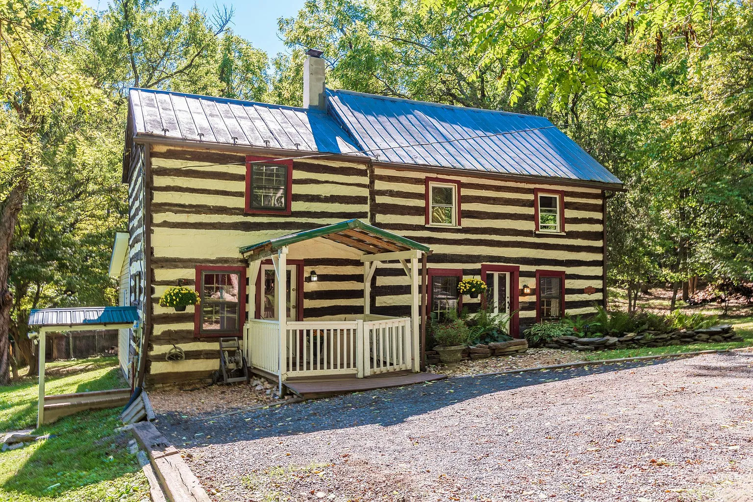 41794 Stumptown Rd photo 1
