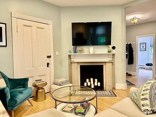 49 Grove St #4 Photo 1