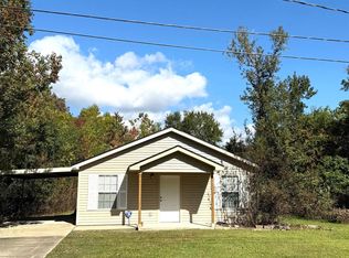 1411 Pinehurst St, Sulphur, LA 70665