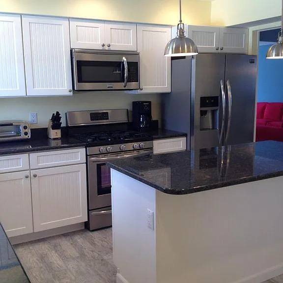 8 N Rosborough Ave #B — Photo 7