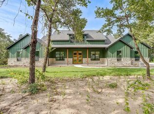 317 Zion Forest Trl, Poolville, TX 76487