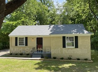 3162 Saint Charles Dr, Memphis, TN 38127