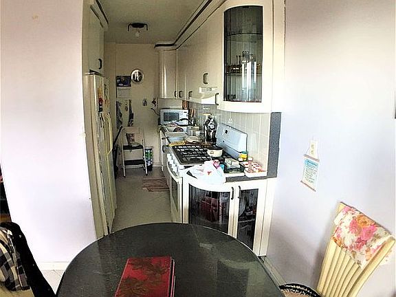 5th image of 448 Neptune Ave APT 15H