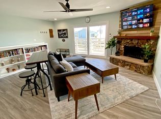 4941 Catamaran St APT A, Oxnard, CA 93035