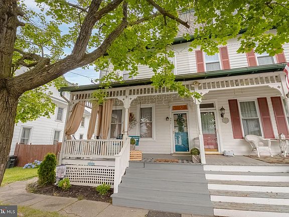 5th image of 357 Elm St