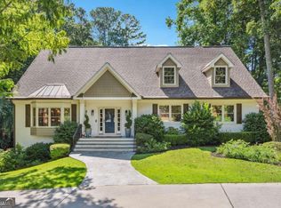 4060 Peachtree Corners Cir, Norcross, GA 30092