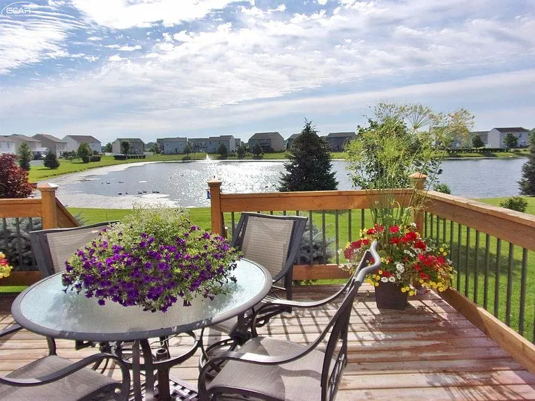 3186 Pine Run Dr — Photo 6