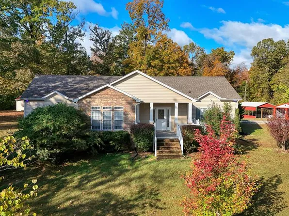 555 Brandon Rd, Huntingdon, TN 38344