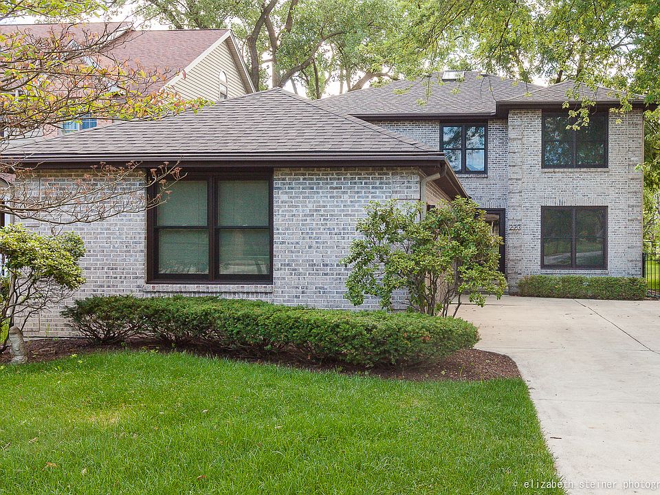 1st image of 223 Woodstock Ave