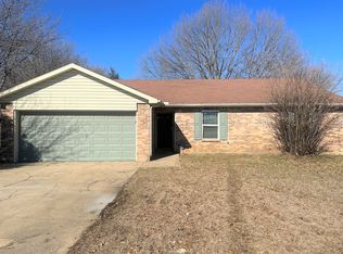 7005 Ridgetop Rd, North Richland Hills, TX 76182