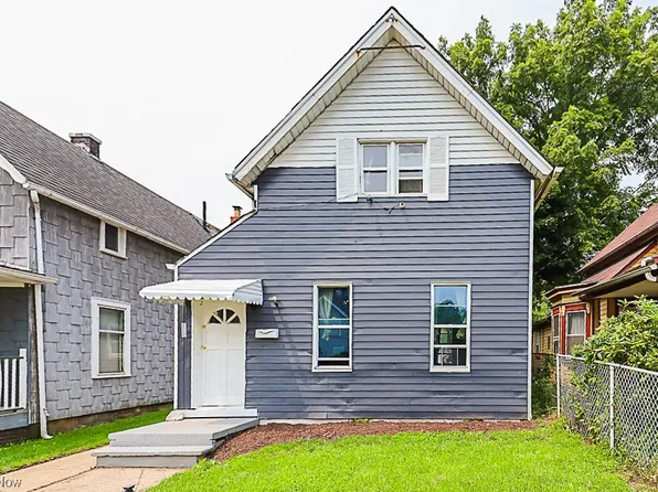 3122 W 70th St, Cleveland, OH 44102