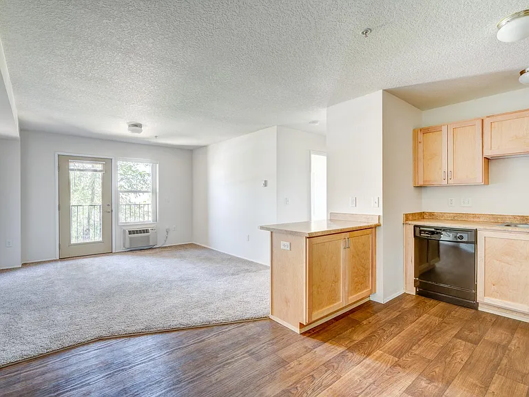Boulder Pointe — Photo 11