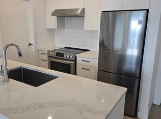 6712 McKay Ave #06983F38B, Burnaby, BC V5H2X2