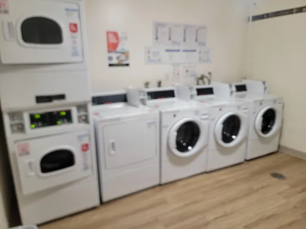 #245 VILLAGE GREEN APTS, 21985 SW Sherwood Blvd APT 8, Sherwood, OR 97140