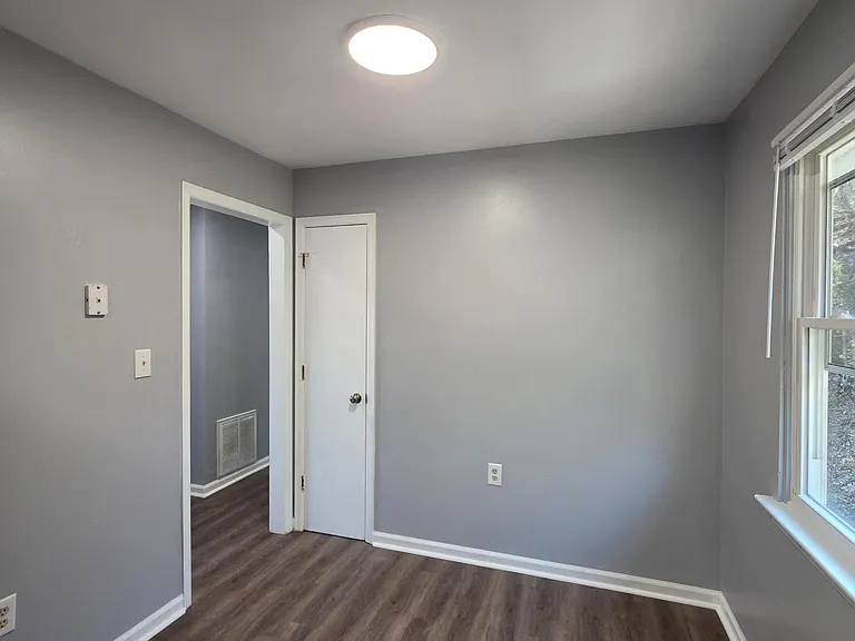 2802 Vinyard Ave NE #2 — Photo 15