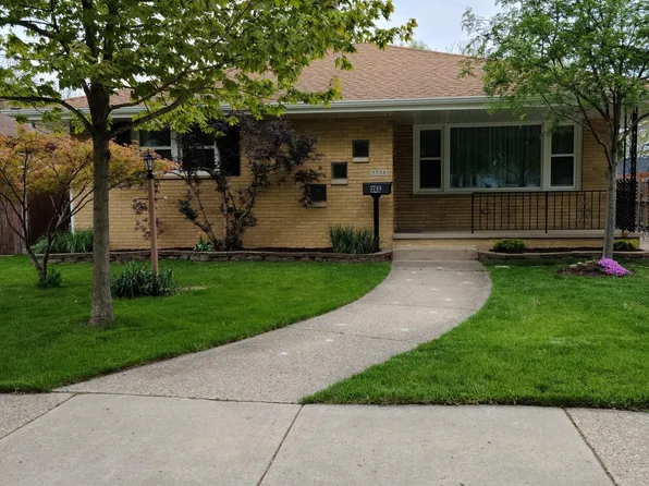 7733 37th Ave, Kenosha, WI 53142