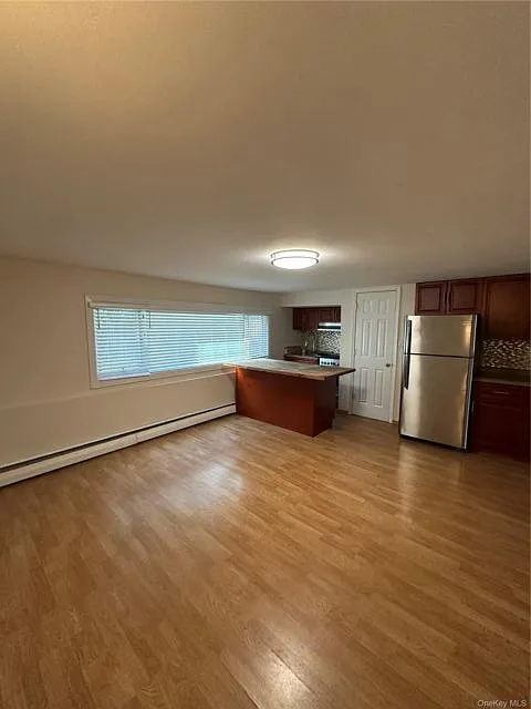 1 bed, 1.0 bath, 700 sqft, $2,100 — Photo 2