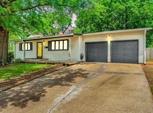 3606 SW 31st St, Topeka, KS 66614